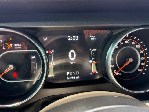 Used 2023 Jeep Gladiator Mojave w/ LED Lighting Group AWD/4WD image 18