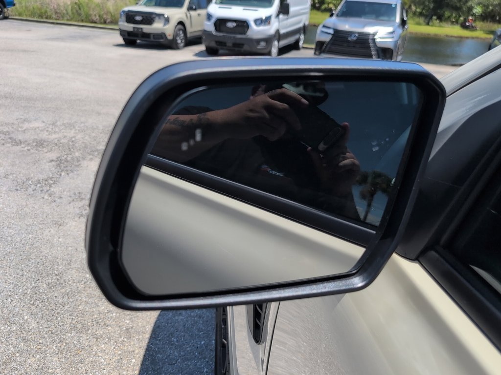 New 2026 Ford Ranger XLT w/ Equipment Group 301A High AWD/4WD image 7