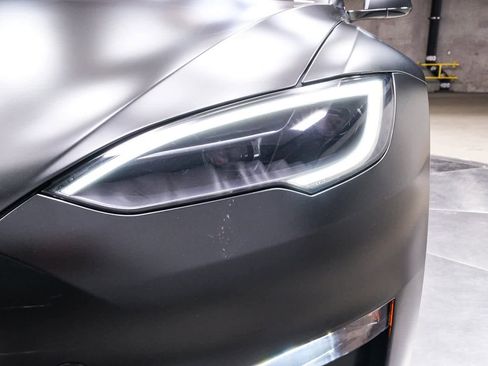 Used 2023 Tesla Model S Standard Range image 11