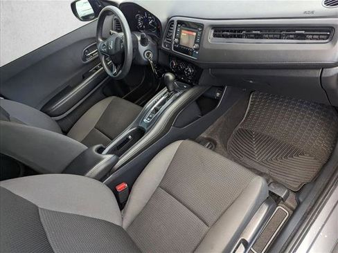 Certified 2022 Honda HR-V LX image 20