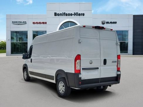 New 2026 RAM ProMaster 3500 w/ Quick Order Package 22G SLT FWD image 3