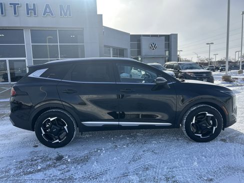 Used 2026 Kia Sportage EX image 3