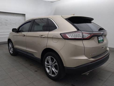 Used 2017 Ford Edge Titanium w/ Equipment Group 301A FWD image 3