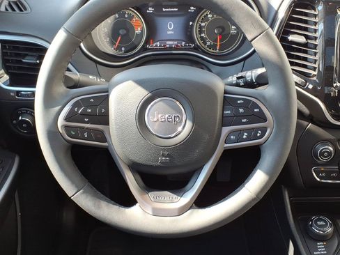 Used 2022 Jeep Cherokee Limited AWD/4WD image 13