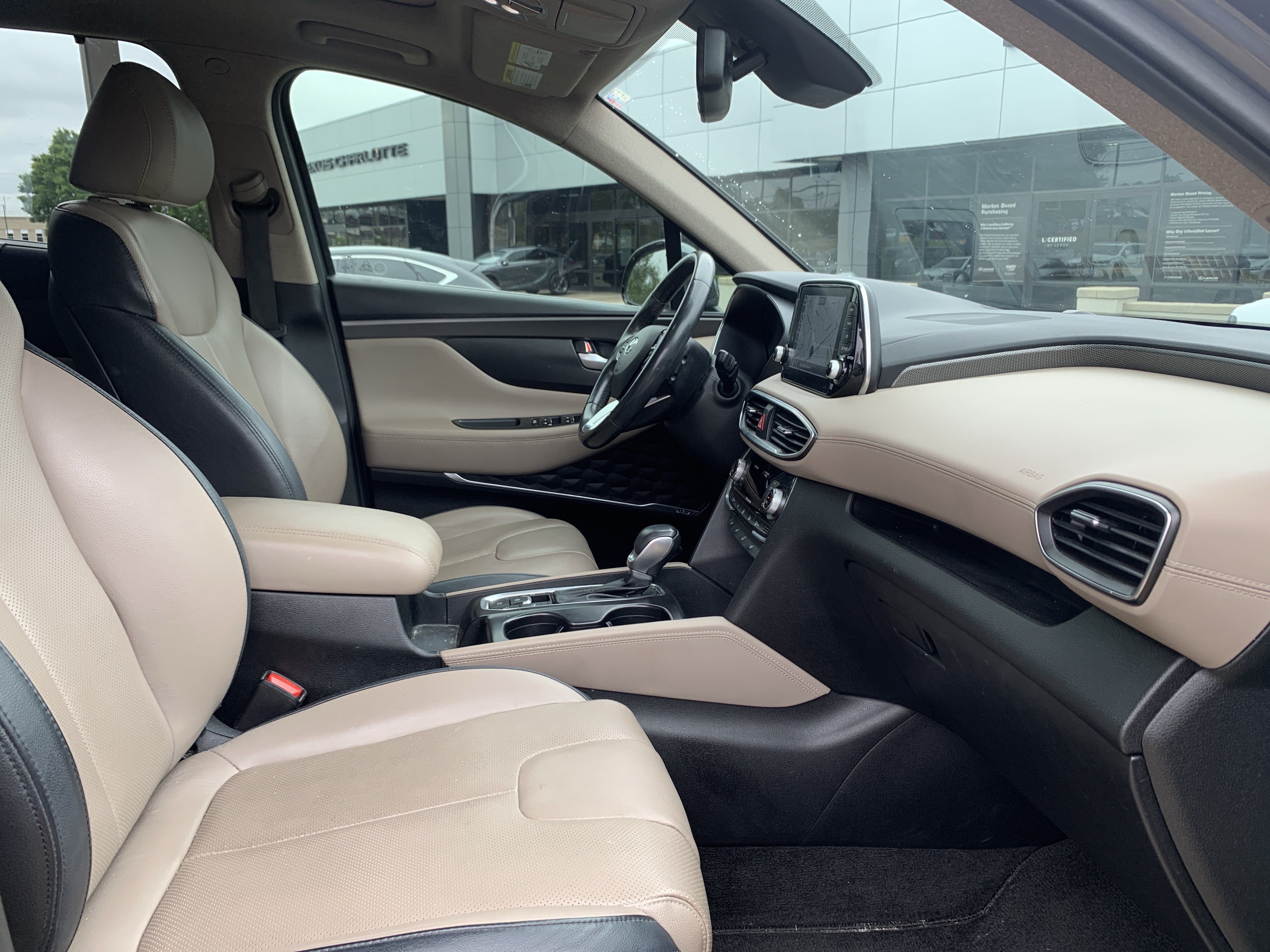 Used 2019 Hyundai Santa Fe FWD image 35