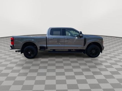 Used 2023 Ford F250 Lariat w/ Black Appearance Package AWD/4WD image 10