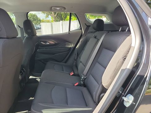 Used 2023 GMC Terrain SLE w/ Driver Convenience Package FWD image 14