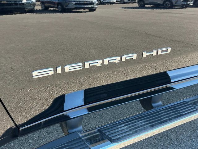 New 2025 GMC Sierra 2500 SLT w/ SLT Premium Package AWD/4WD image 12