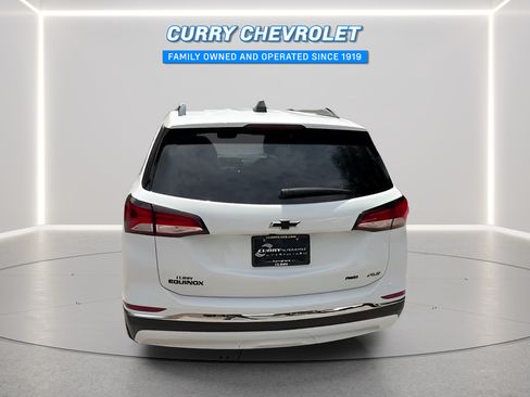 Used 2022 Chevrolet Equinox RS AWD/4WD image 11