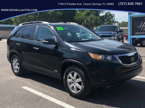 Used 2013 Kia Sorento LX image 1