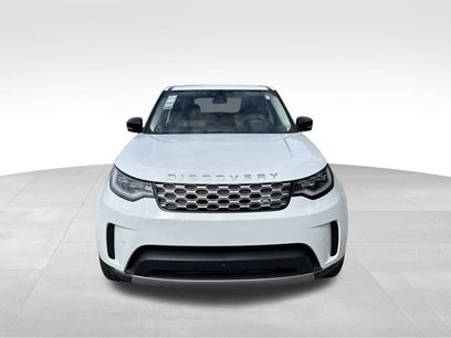 New 2025 Land Rover Discovery S