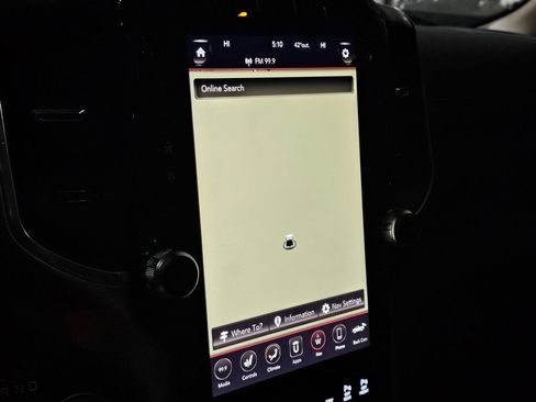 Used 2019 RAM 1500 Laramie image 14