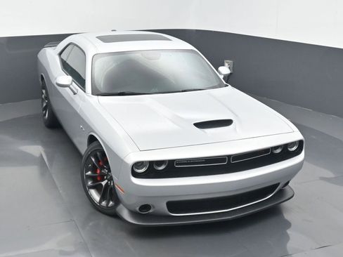 Used 2023 Dodge Challenger R/T w/ Performance Handling Group RWD image 3