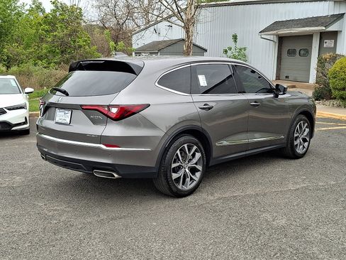 Certified 2024 Acura MDX SH-AWD w/ Technology Package image 6