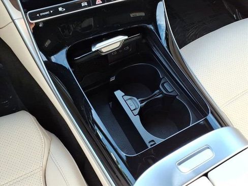 Used 2025 Mercedes-Benz C 300 C 300 image 7