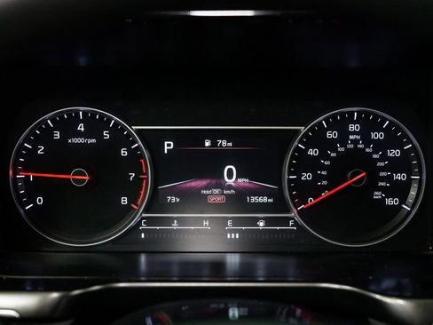 Used 2023 Kia Sorento LX image 12