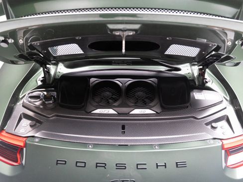 Used 2018 Porsche 911 GT3 image 6