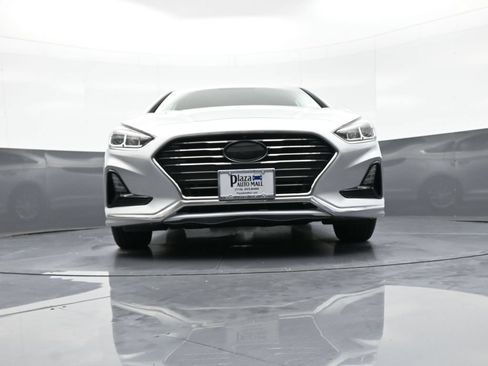 Used 2018 Hyundai Sonata SE FWD image 26