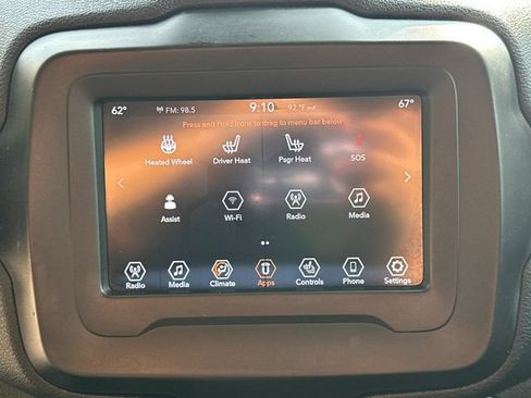 Used 2020 Jeep Renegade Latitude w/ Cold Weather Group AWD/4WD image 30