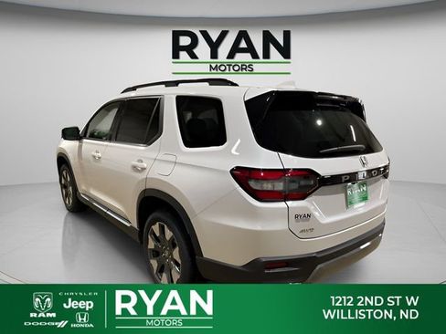 New 2026 Honda Pilot Elite image 9