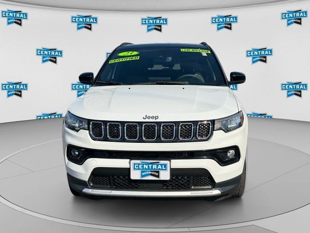 Used 2023 Jeep Compass Limited w/ Sun and Sound Group AWD/4WD image 9