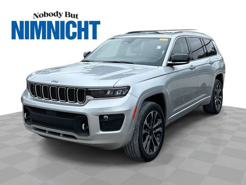 Used 2022 Jeep Grand Cherokee L Overland RWD image 1