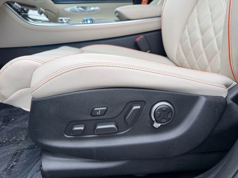 Used 2026 Genesis GV70 3.5T Sport Prestige image 23