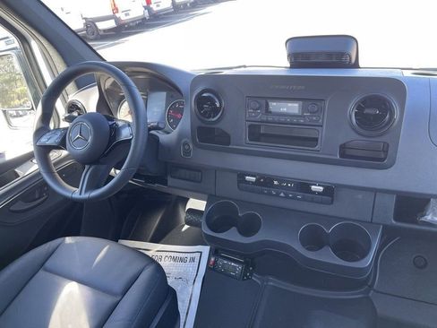 New 2025 Mercedes-Benz Sprinter 2500 image 14