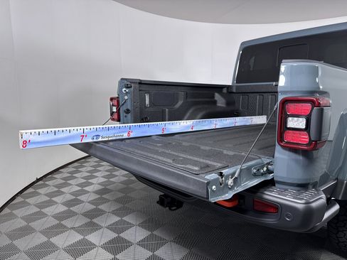New 2026 Jeep Gladiator Mojave AWD/4WD image 9