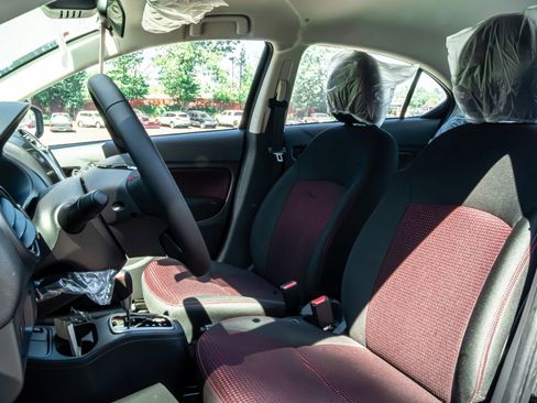 New 2024 Mitsubishi Mirage G4 image 13