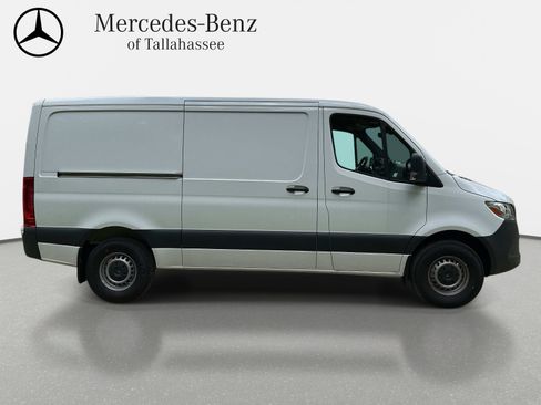 New 2025 Mercedes-Benz Sprinter 2500 image 6