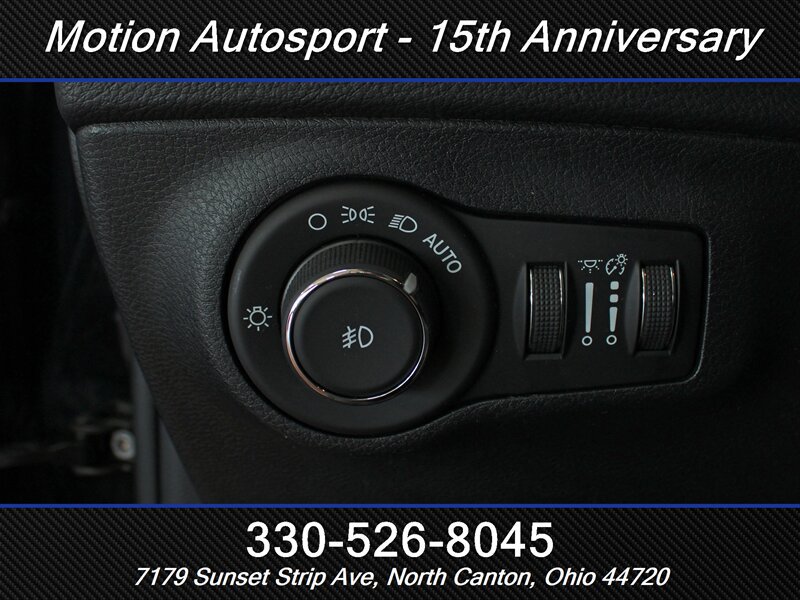 Used 2018 Jeep Compass Limited AWD/4WD image 12