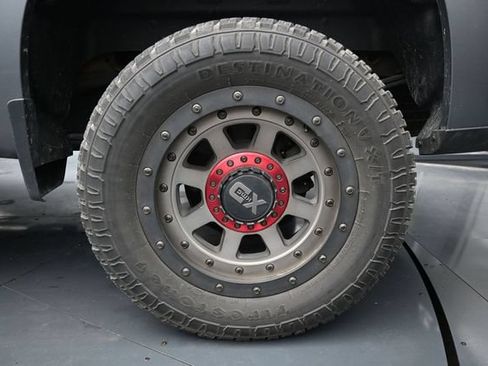 Used 2022 Chevrolet Silverado 1500 RST AWD/4WD image 11