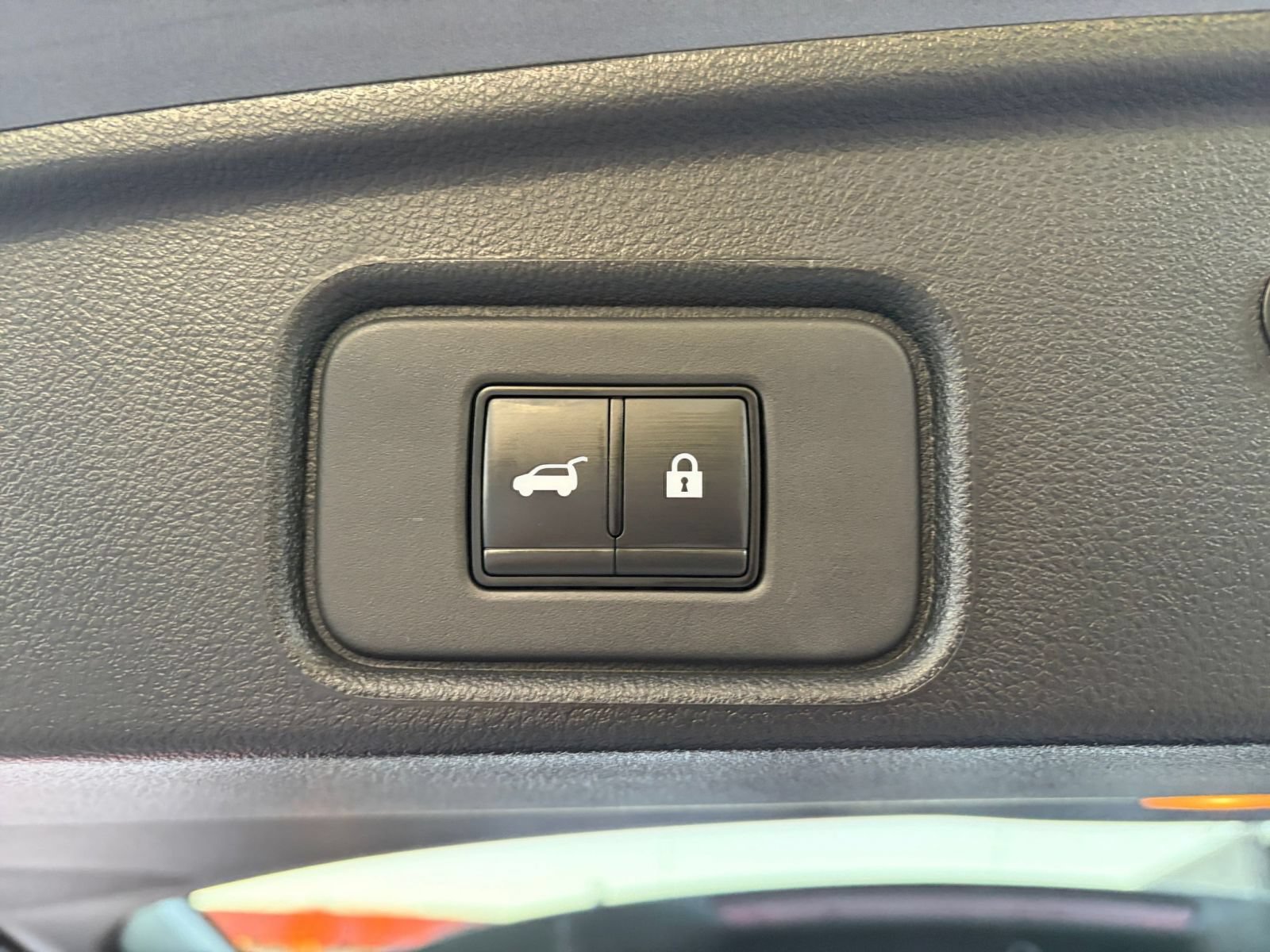 Used 2026 Nissan Pathfinder SL FWD image 22