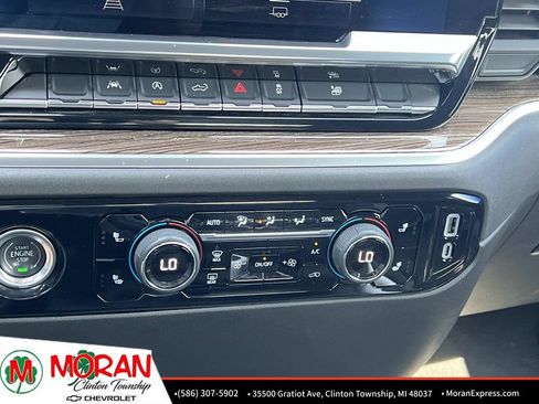 Certified 2024 Chevrolet Silverado 1500 RST w/ Protection Package AWD/4WD image 23