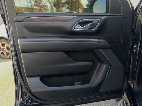 Used 2023 Chevrolet Tahoe LS image 16