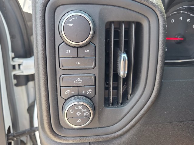 Used 2021 Chevrolet Silverado 2500 Custom w/ Custom Value Package AWD/4WD image 25