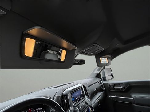 Used 2020 Chevrolet Silverado 2500 LTZ image 28