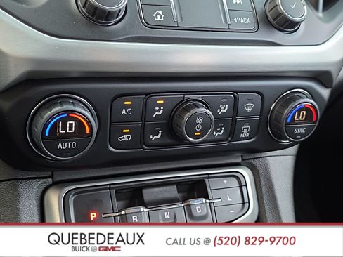 Used 2023 GMC Acadia SLE w/ Elevation Edition FWD image 18