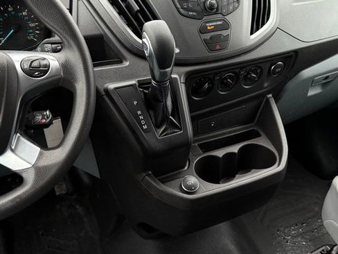 Certified 2019 Ford Transit 150 130 Low Roof image 19