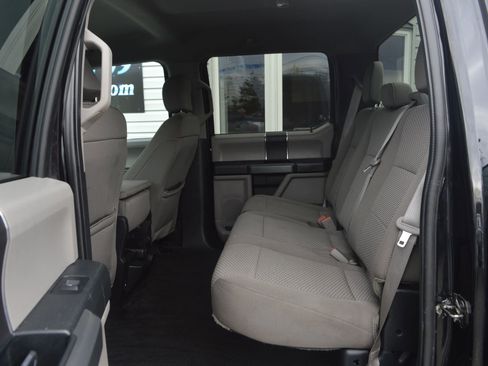 Used 2018 Ford F150 XLT image 13