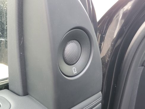 New 2025 Lincoln Navigator Reserve w/ Jet Appearance Package image 9