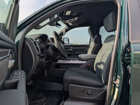 New 2026 RAM 1500 Big Horn AWD/4WD image 5