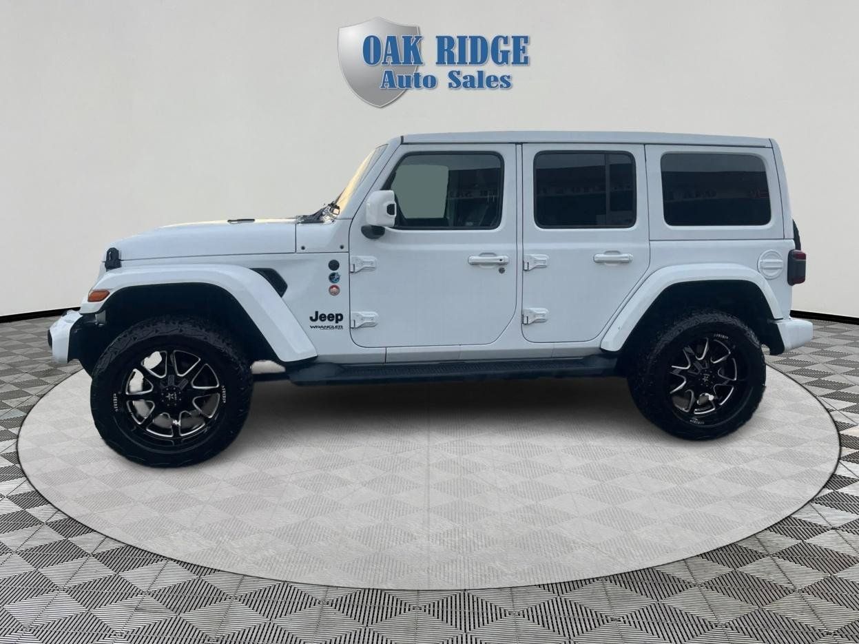 Used 2021 Jeep Wrangler Unlimited Sahara AWD/4WD image 8