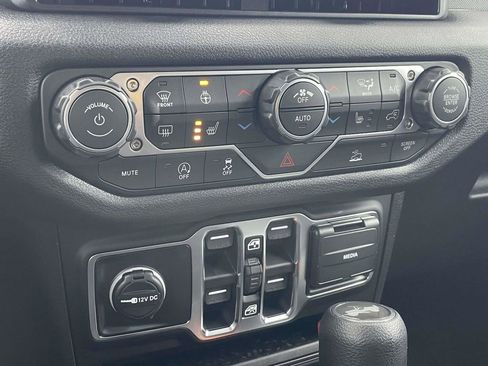 New 2026 Jeep Wrangler Unlimited Sport AWD/4WD image 40