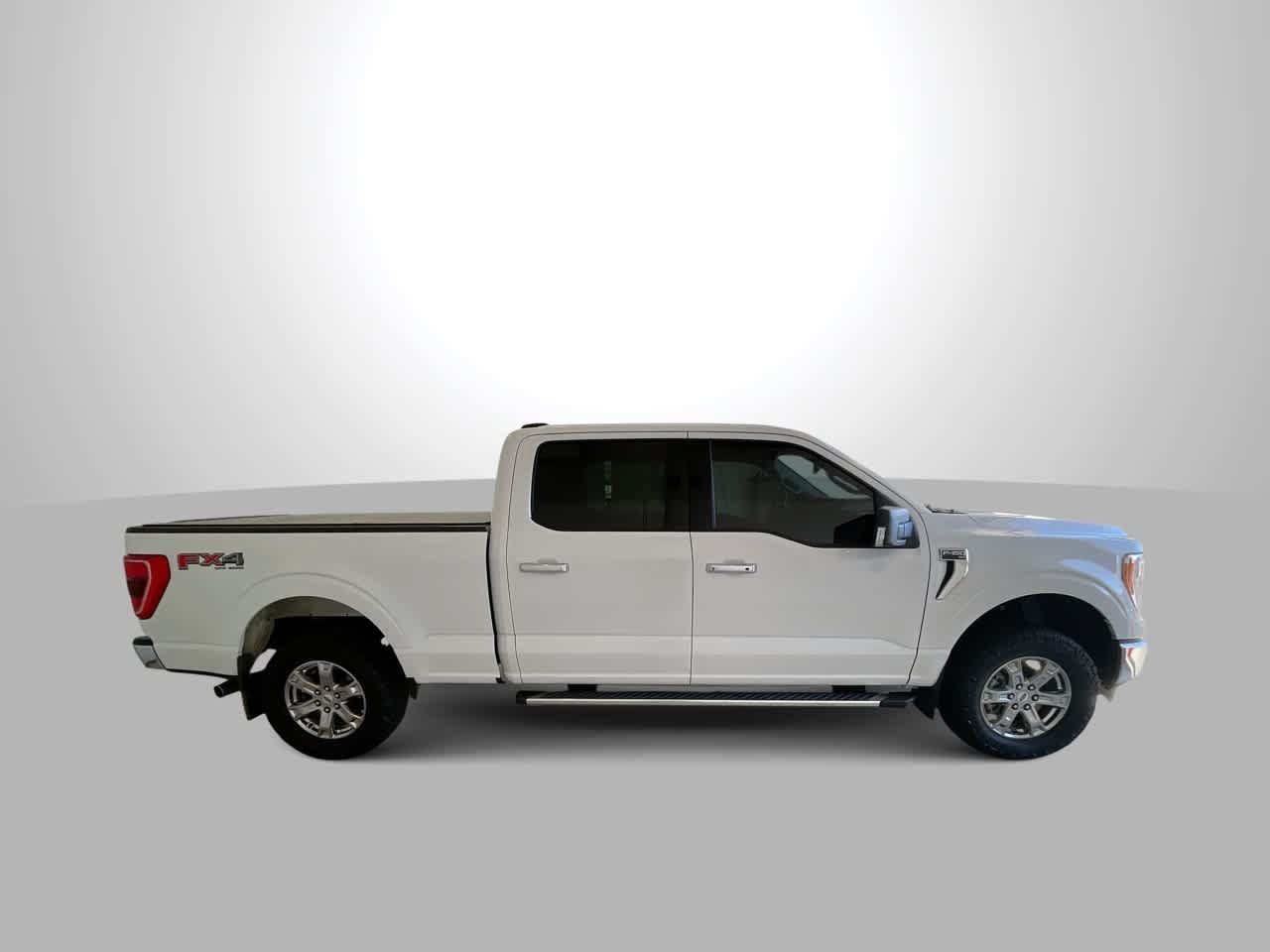 Used 2022 Ford F150 XLT w/ Equipment Group 302A High AWD/4WD image 9