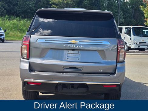 Used 2022 Chevrolet Tahoe LT w/ Luxury Package AWD/4WD image 4