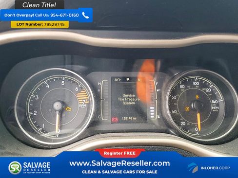 Used 2016 Jeep Cherokee Latitude image 12