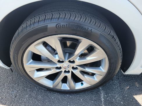 Certified 2023 Buick Envision Avenir AWD/4WD image 43