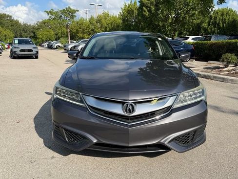 Used 2017 Acura ILX FWD image 3